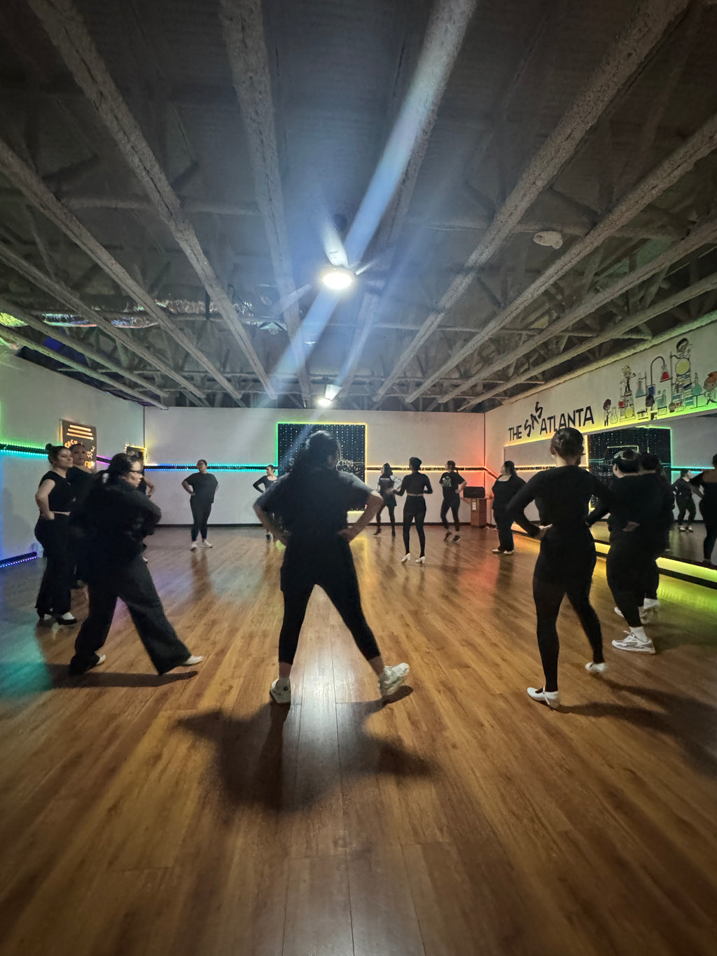 8 Folklorico Classes Monday and Wednesday 8:30-10PM (Paquete de 8 clases)